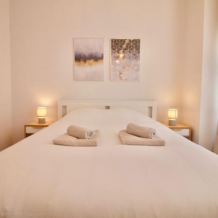 Heart Of Grand Place - Stunning 3Br Triplex Bruxelles Esterno foto